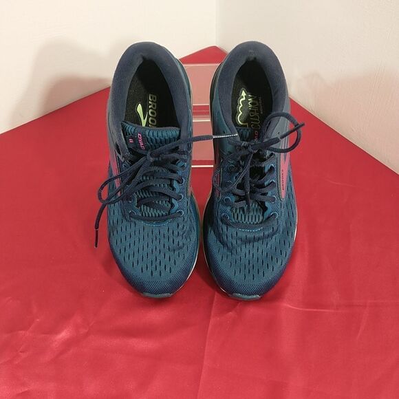 Brooks Navy and Pink Running ShoesBrooks Dyad 11 Womens 9B Shoes Blue Running - Picture 8 of 9